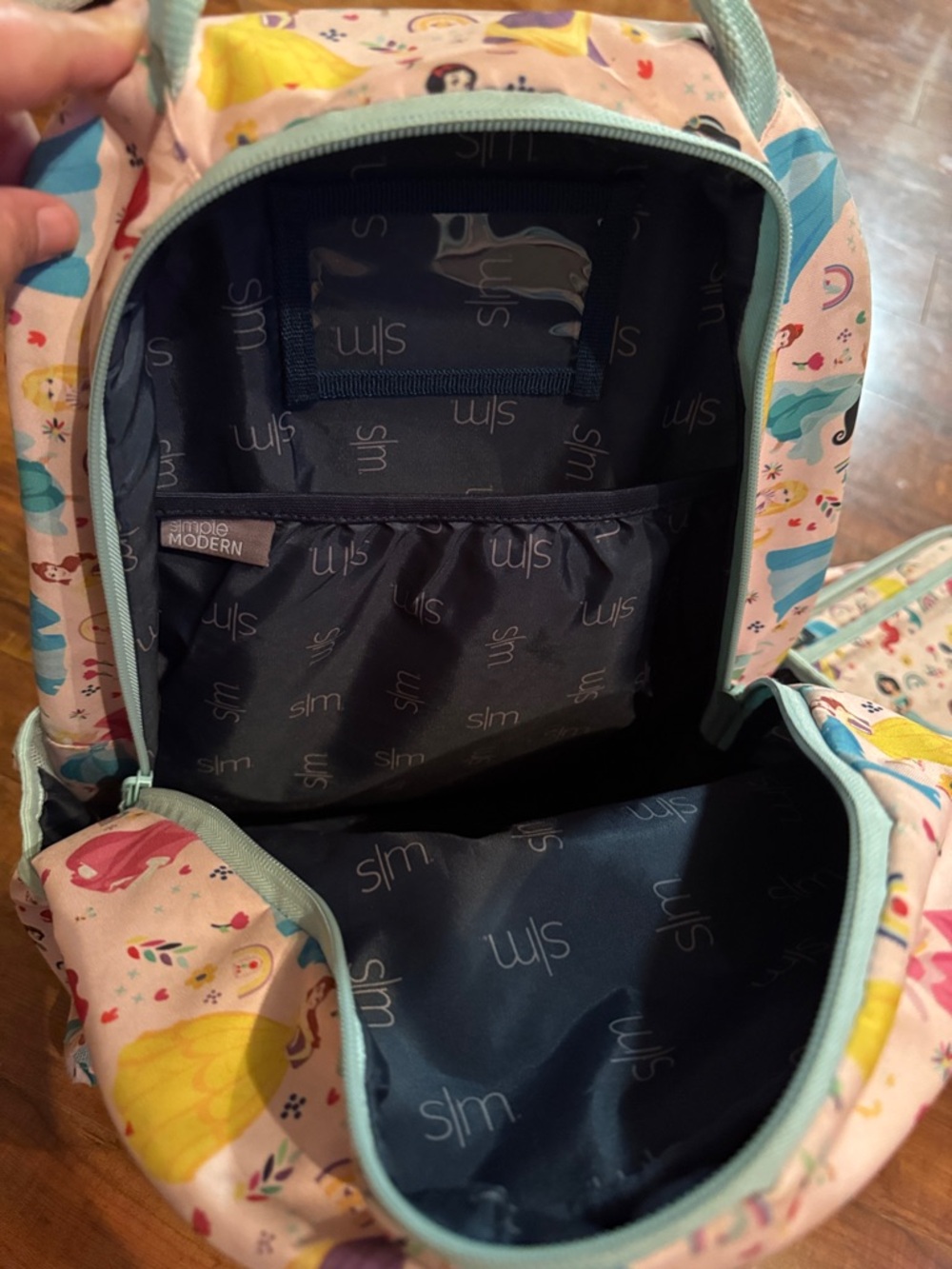 Simple Modern Bookbag LARGE size and Insulated Lunch Bag DISNEY PRINCESSES - Picture 3 of 10